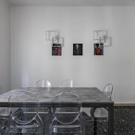 Apartment Ponte Vecchio Roomy Flat X7 Florence