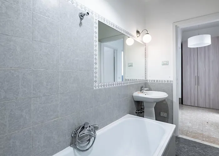 Ponte Vecchio Roomy Flat X7