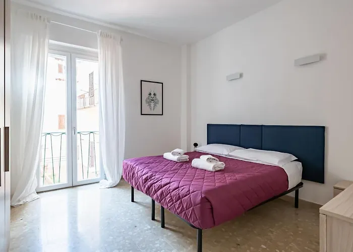 Ponte Vecchio Roomy Flat X7 Appartamento