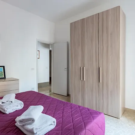 Ponte Vecchio Roomy Flat X7 Lägenhet *